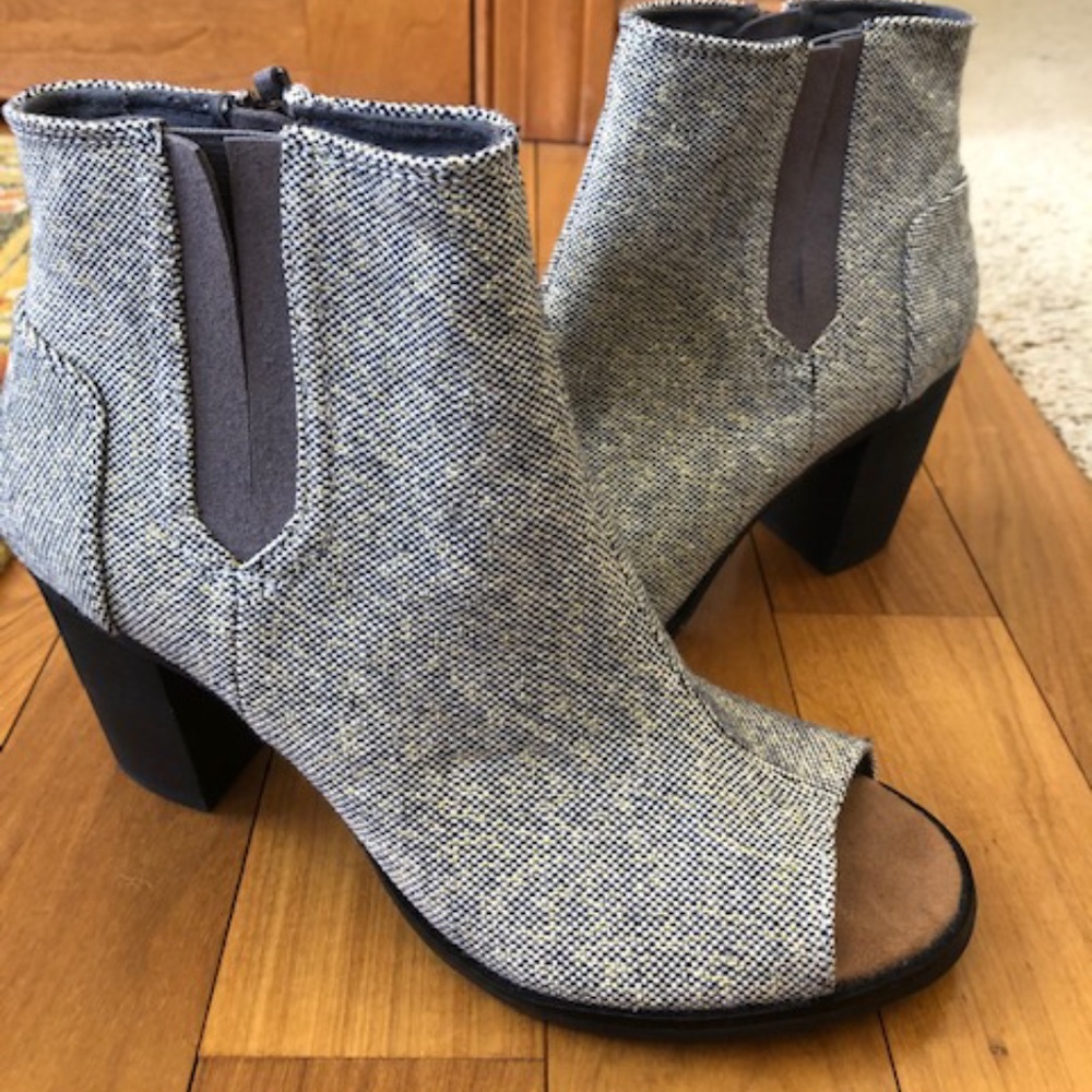 TOMS Open Toe Heel Boot
